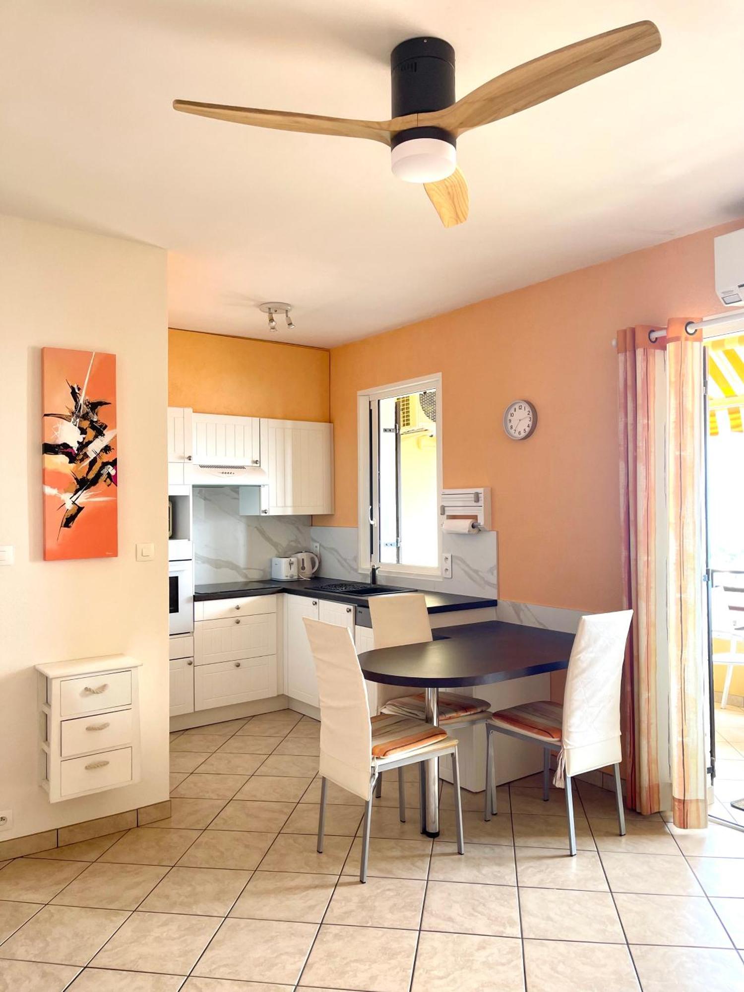 Cosy Avec Vue Ajaccio (Corsica)